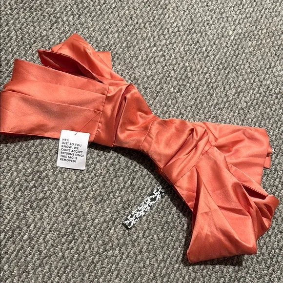ASOS  Luxe top coral color satin oversized bow crop - Picture 3 of 7